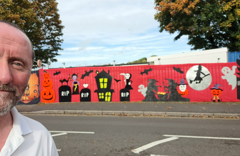 Eddie at Stella's Nursery in Blakenall for their fantastic Halloween display